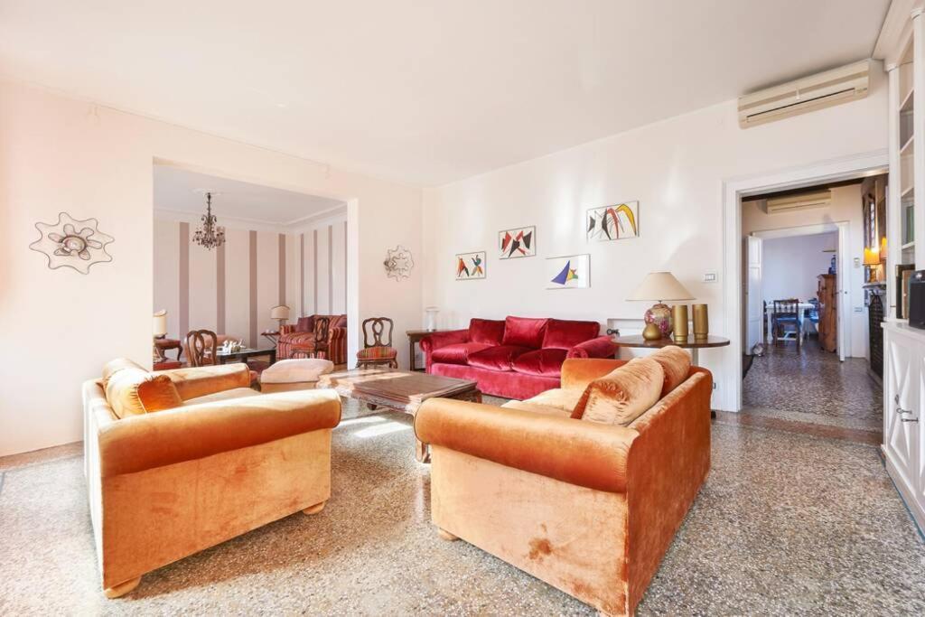 Ca' Fenice, Charming Apartment In San Marco, Sleep 7 Venice Exterior photo