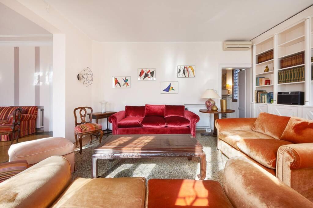 Ca' Fenice, Charming Apartment In San Marco, Sleep 7 Venice Exterior photo