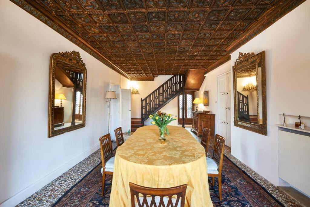 Ca' Fenice, Charming Apartment In San Marco, Sleep 7 Venice Exterior photo